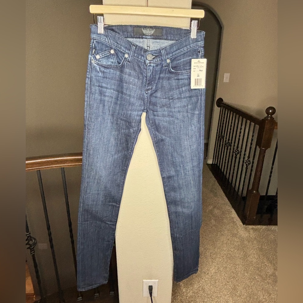 Rock & Republic Berlin Style Straight Jeans NEW Style BER1852X